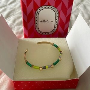 Stella & Dot citron cuff bracelet